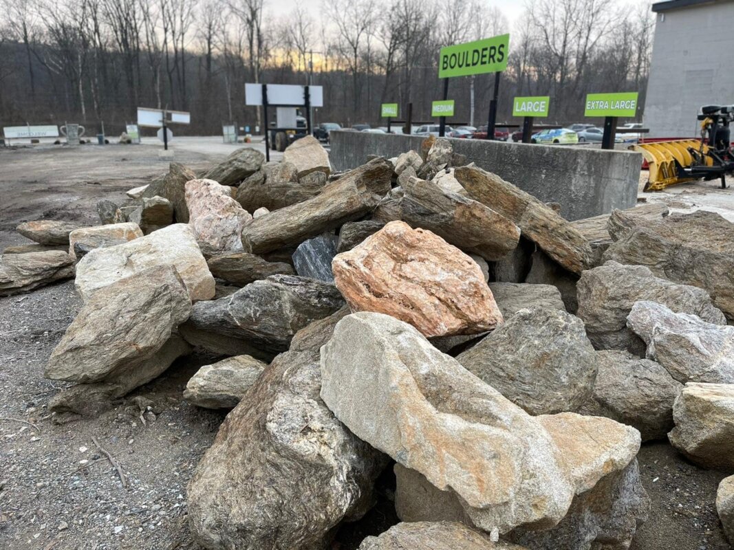 Extra Large Boulders Champion Builder Supply